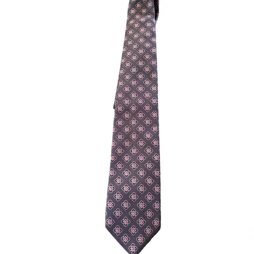 Brooks Brothers Printed Floral Navy Pink Silk Necktie 3.5” Office Business